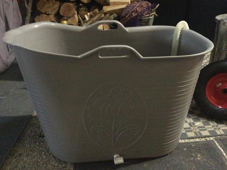 Handig zitbad, Huis en Inrichting, Badkamer | Badkamermeubels, Nieuw, Overige typen, Minder dan 100 cm, 50 tot 100 cm, 25 tot 50 cm