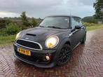 Mini 1.6 Cooper S JCW bumpers 2011 Zwart, Zwart, 4 cilinders, 4 stoelen, Zwart