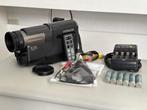 Hitachi VM-610E Hi8 Camcorder + digitale omzetter & batterij, Audio, Tv en Foto, Videocamera's Analoog, Ophalen of Verzenden, Hi 8