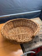 Rieten honden of katten Mand - Ovaal, Huis en Inrichting, Ophalen, Gebruikt, Mand, Riet