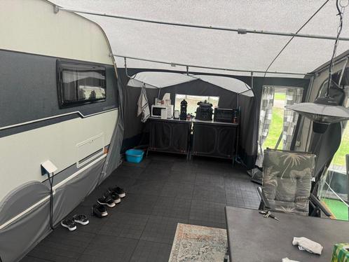 Hobby 495 UFE excelent met airco Dometic fresjet 1700., Caravans en Kamperen, Voortenten en Luifels, Zo goed als nieuw, Ophalen