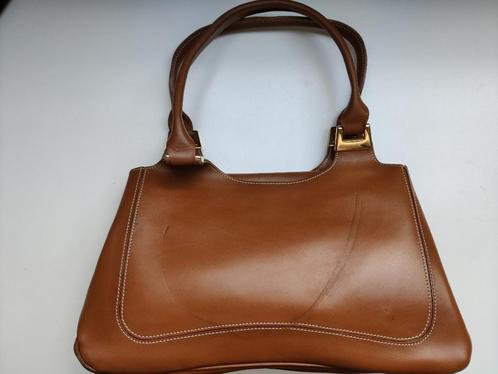 Handtas, kleur café au lait, Sieraden, Tassen en Uiterlijk, Tassen | Damestassen, Zo goed als nieuw, Handtas, Bruin, Ophalen of Verzenden