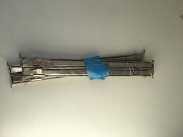 4 telescoopgeleiders (nieuw in de verpakking) beschikbaar voor biedingen