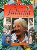 Boek ' Juliana - Een oranje van het volk ' Frits Huis, Ophalen of Verzenden, Tijdschrift of Boek