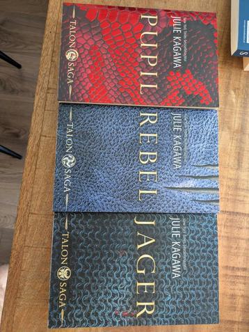 Talon Saga - Julie Kagawa (3 boeken) beschikbaar voor biedingen