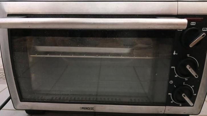 Oven - Princess 112361, Witgoed en Apparatuur, Ovens, Zo goed als nieuw, Oven, Minder dan 45 cm, 45 tot 60 cm, Ophalen