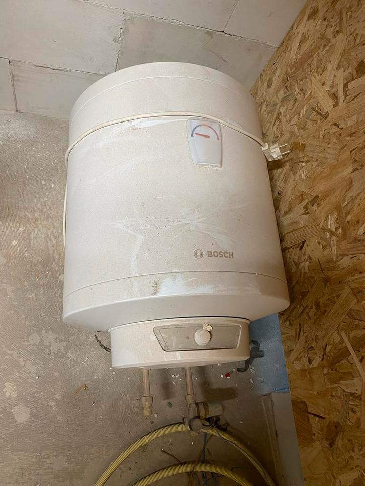 Bosch Tronic 4000 50L Boiler, Doe-het-zelf en Verbouw, Geisers en Boilers, Gebruikt, Boiler, Aardgas, 20 tot 100 liter, Minder dan 3 jaar oud