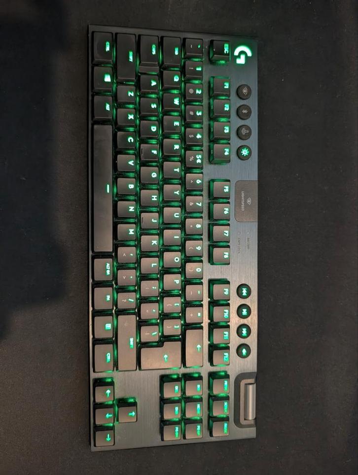 Logitech G915 TKL Tactile - Draadloos Gaming Toetsenbord, Computers en Software, Toetsenborden, Zo goed als nieuw, Qwerty, Draadloos