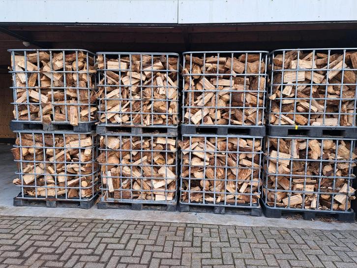 Gedroogd eikenhout in ibc kratten, Tuin en Terras, Haardhout, Blokken, Eikenhout, 6 m³ of meer, Ophalen of Verzenden