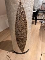 Sfeervolle handgemaakte schelpenlamp, Ophalen of Verzenden, Zo goed als nieuw, Overige materialen, Minder dan 100 cm