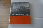 Pleinenboek....Floor van Dusseldorp, Floor van Dusseldorp, Zo goed als nieuw, Architecten, Ophalen