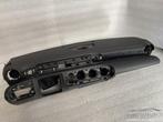 Mercedes-Benz GLA (H247) 2020+ dashboard, Gebruikt, -, -, Ophalen of Verzenden