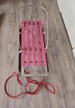 Leuke vintage slee met roze latten, Kinderen en Baby's, Speelgoed | Buiten | Springkussens, Ophalen, Gebruikt