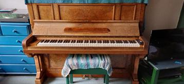 piano gratis  beschikbaar voor biedingen