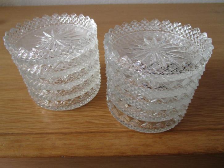 jaren '50 ruit/waaier facet geslepen onderzetters 10 stuks, Antiek en Kunst, Curiosa en Brocante, Verzenden