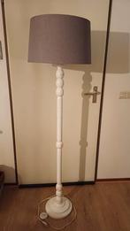 Mooie Staande Schemerlamp, Huis en Inrichting, Lampen | Vloerlampen, Ophalen, Hout, 150 tot 200 cm, Landelijk