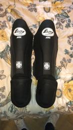 Kickboks scheenbeschermers Maat M, Sport en Fitness, Vechtsporten en Zelfverdediging, Maat M, Ophalen of Verzenden, Zo goed als nieuw