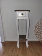 Leuke plantentafel, Huis en Inrichting, Tafels | Sidetables, Ophalen, 50 tot 100 cm, Zo goed als nieuw, 25 tot 50 cm