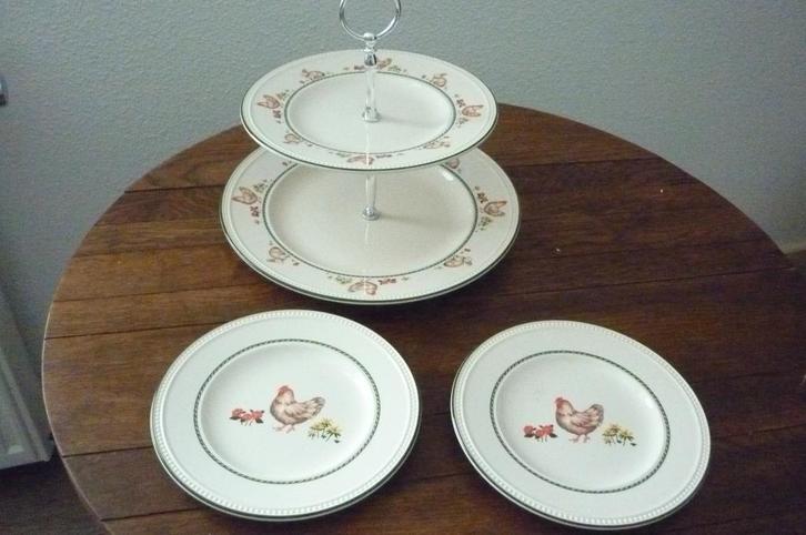 Wedgwood Windsor Spring Time  ZELDZAAM!!!, Huis en Inrichting, Keuken | Servies, Zo goed als nieuw, Bord(en), Wedgwood, Aardewerk