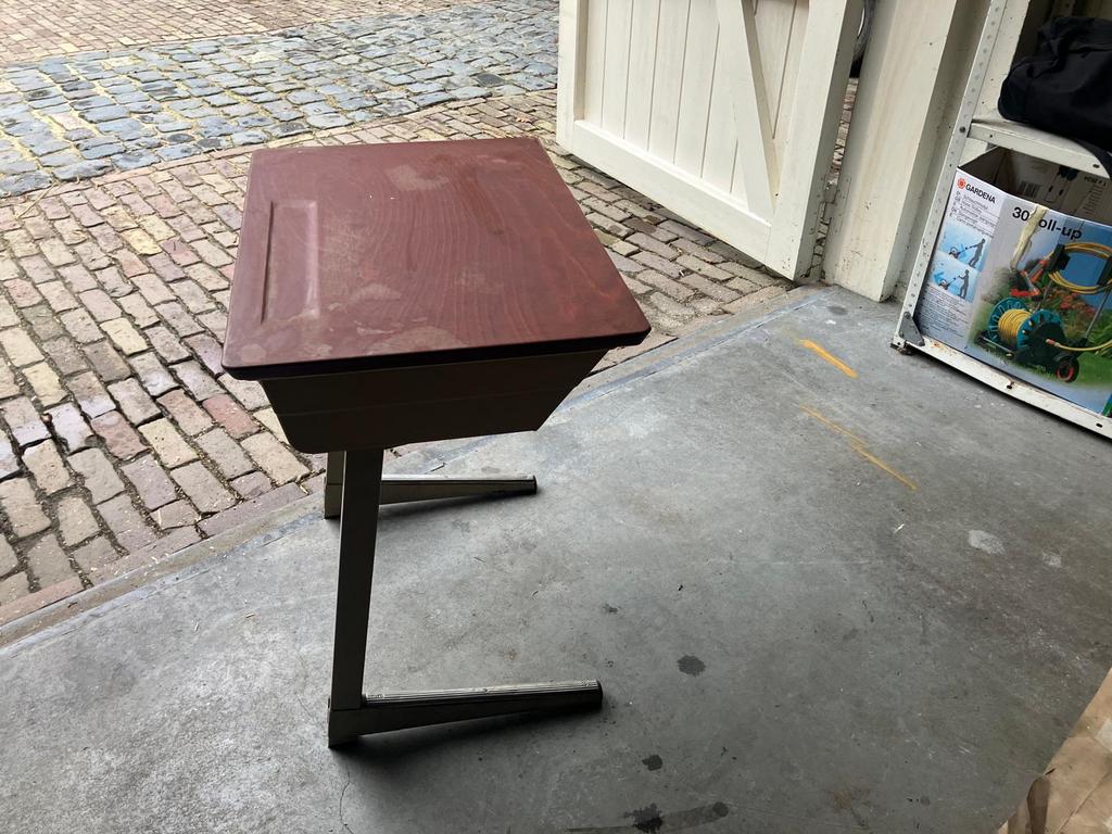 Vintage schoolbank, Kinderen en Baby's, Kinderkamer | Tafels en Stoelen, Ophalen, Gebruikt, Tafel(s)