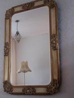 Prachtige goudkleurige spiegel met ornamenten, Antiek en Kunst, Ophalen, Rechthoekig, 50 tot 100 cm, 100 tot 150 cm