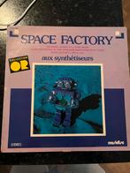 Space Factory - Aux Synthétiseurs Vinyl, Cd's en Dvd's, Vinyl | Pop, Ophalen of Verzenden, 1960 tot 1980, Gebruikt, 12 inch