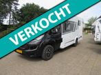 Carado V337 Pro Zwart Semi integraal Enkelebedden bj2024, Caravans en Kamperen, Campers, Bedrijf, Tot en met 3, 6 tot 7 meter