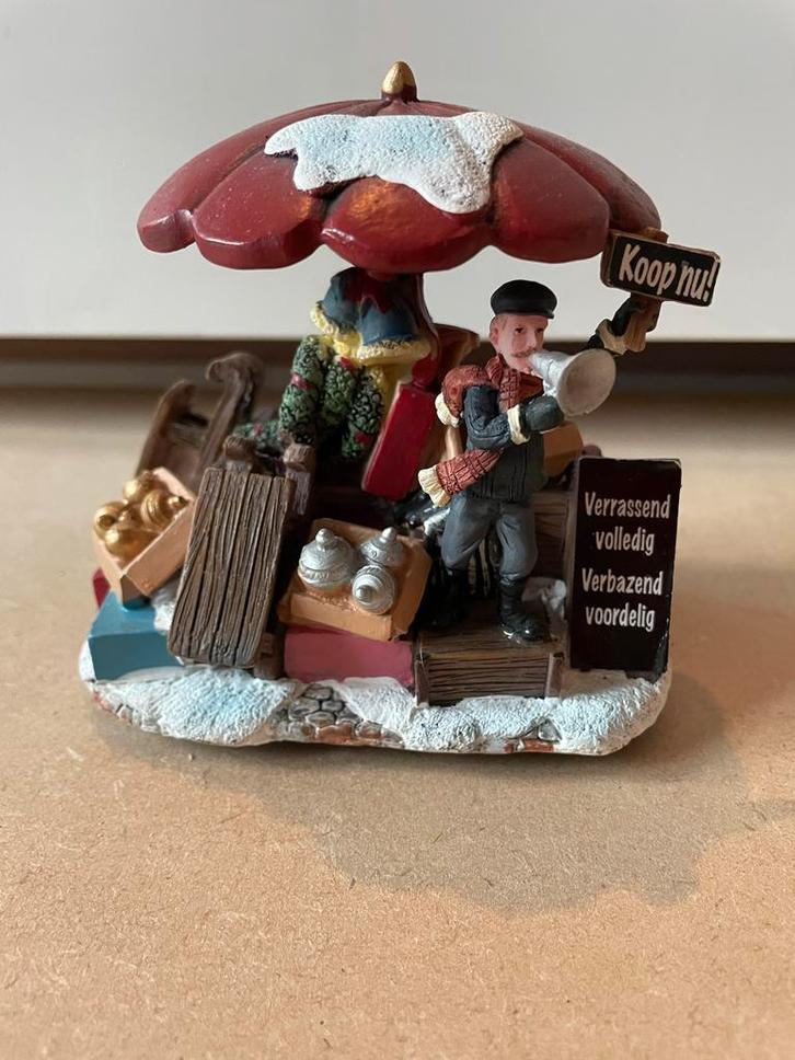 Kerstdorp kraampje met figuur, Diversen, Kerst, Zo goed als nieuw, Ophalen