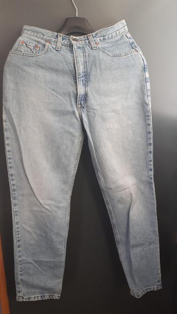 Levi's jeans 32-30 beschikbaar voor biedingen