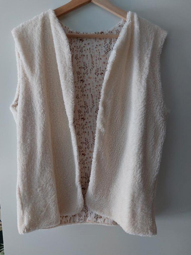 Teddy gilet handgemaakt maat M, Kleding | Dames, Overige Dameskleding, Zo goed als nieuw, Ophalen of Verzenden