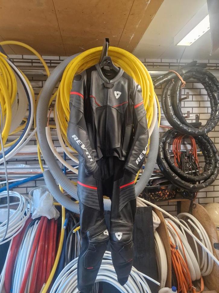 Revit 2-delig leren motorpak maat 56, Motoren, Kleding | Motorkleding, Combipak, Heren, Tweedehands, Ophalen