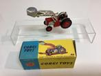 Corgi Toys 53 Massey - Ferguson 65 tractor met schep, Ophalen of Verzenden, Gebruikt, Tractor of Landbouw, Corgi