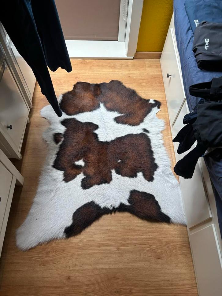 Kalfshuid Tricolor - 100x110cm, Huis en Inrichting, Stoffering | Tapijten en Kleden, Zo goed als nieuw, 100 tot 150 cm, Overige vormen