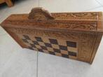 Houten schaakspel uit Bali, Een of twee spelers, Ophalen of Verzenden, Zo goed als nieuw