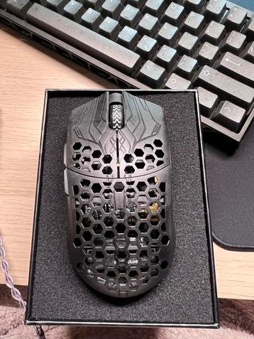 Finalmouse Ulx competition small beschikbaar voor biedingen