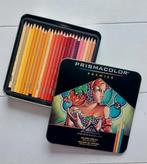 Prismacolor 76 kleurpotloden, Hobby en Vrije tijd, Tekenen, Ophalen of Verzenden, Zo goed als nieuw, Potlood of Stift