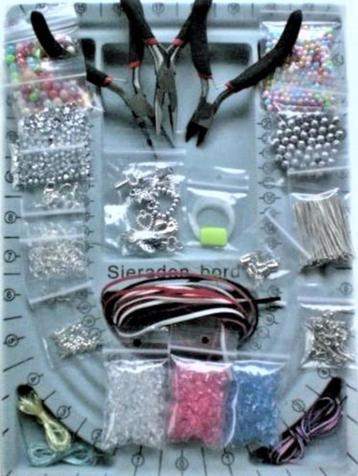  starters pakket sieraden maken nr.1 of nr.2 beschikbaar voor biedingen