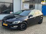 Volvo V60 2.4 D6 AWD Plug-In Hybrid Summum|AUTOMAAT|LEER|CAM, Auto's, Volvo, Automaat, Zwart, Zwart, Vierwielaandrijving