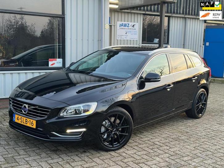 Volvo V60 2.4 D6 AWD Plug-In Hybrid Summum|AUTOMAAT|LEER|CAM, Auto's, Volvo, Bedrijf, Te koop, V60, 4x4, ABS, Achteruitrijcamera