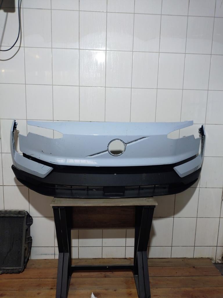 Volvo EX30 Voorbumper 31345658, Ophalen of Verzenden, Voor, Volvo, Bumper