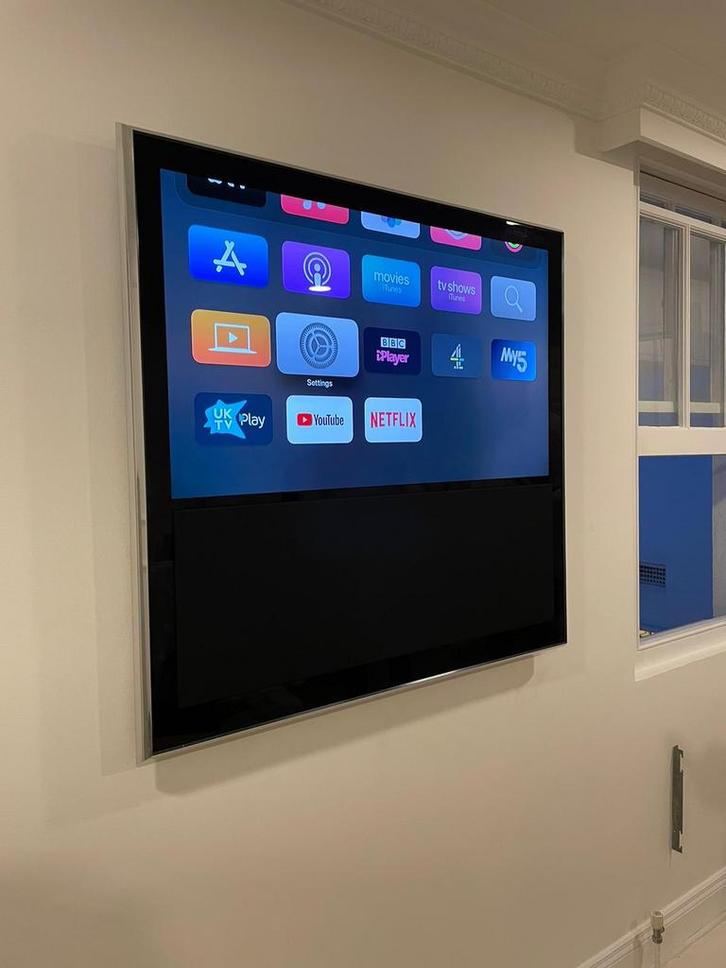 Beovision 10-40 LED TV met Muurbeugel, Audio, Tv en Foto, Televisies, Gebruikt, LED, 80 tot 100 cm, Full HD (1080p), Overige merken