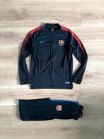 FC Barcelona zwart trainingspak 17/18 Maat 147-158., Jongen of Meisje, Sport- of Zwemkleding, Ophalen of Verzenden, Zo goed als nieuw
