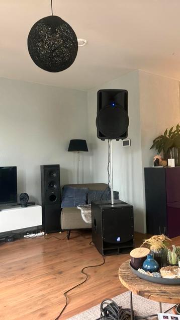 Mooie set db toppen en subs compleet beschikbaar voor biedingen