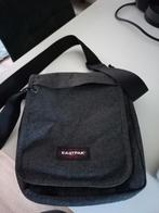 Eastpak crossbody tas, Sieraden, Tassen en Uiterlijk, Tassen | Schoudertassen, Ophalen of Verzenden, Zo goed als nieuw, Grijs
