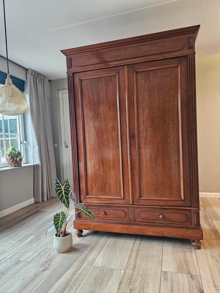 Strakke antieke kledingkast demontabel, Huis en Inrichting, Kasten | Kledingkasten, 200 cm of meer, 100 tot 150 cm, 50 tot 75 cm