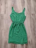 Prachtige groene zijden jurk, maat S. Italiaanse jurk zijde., Onb, Ophalen of Verzenden, Onb, Maat 36 (S)
