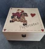 Sinterklaas houten pepernoten box., Ophalen of Verzenden, Zo goed als nieuw
