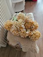 Zijden Hortensia's - 8 Bloemen, Huis en Inrichting, Woonaccessoires | Kunstplanten en Kunstbloemen, Ophalen of Verzenden, Zo goed als nieuw