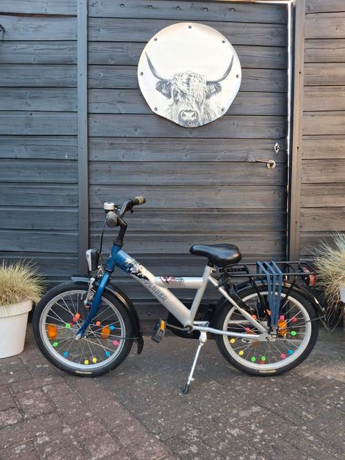 Loekie X-Plorer kinderfiets jongensfiets 18 inch goed staat, Fietsen en Brommers, Fietsen | Kinderfietsjes, Zo goed als nieuw