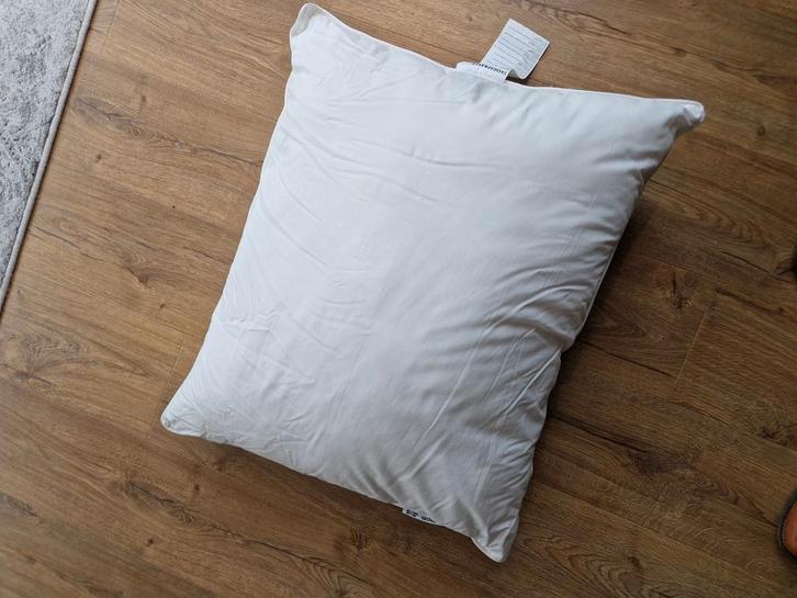 Ikea hoofdkussen Skogsfräken, Huis en Inrichting, Woonaccessoires | Kussens, Zo goed als nieuw, Wit, Vierkant, Ophalen of Verzenden